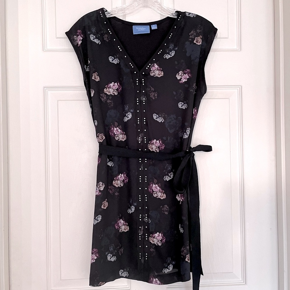 🌸3/$25 Simply Vera Wang Petal Chiffon Floral Mixed-Media V-neck Tunic, Size S